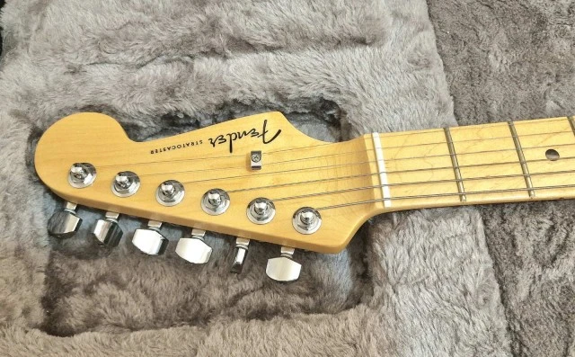 Fender strat usa elite 2016