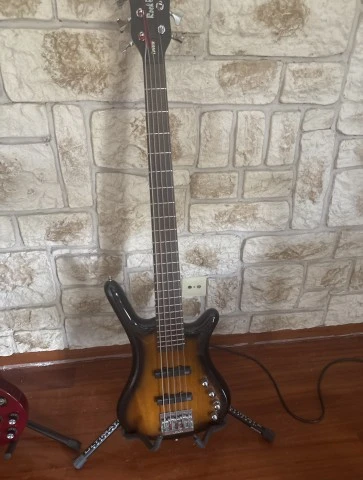 Warwick Corvette 5