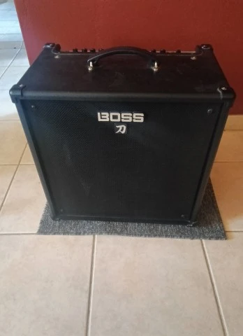 Boss Katana 110 Bass