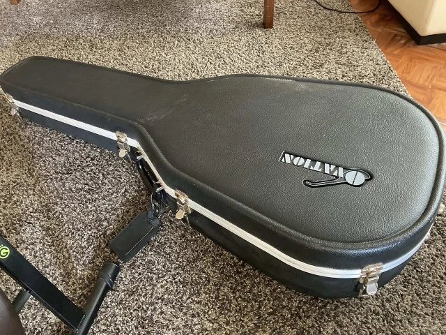 Ovation Elite 1868