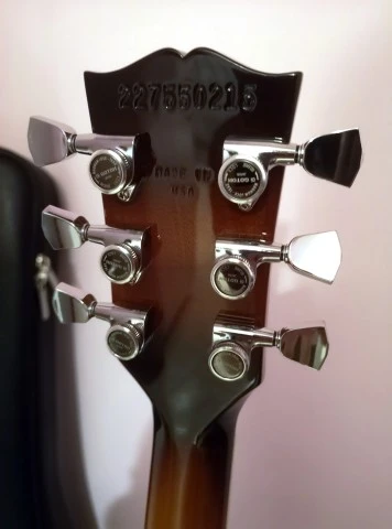 Gibson SG Standard