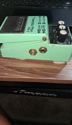 Boss PN-2 Tremolo/Pan
