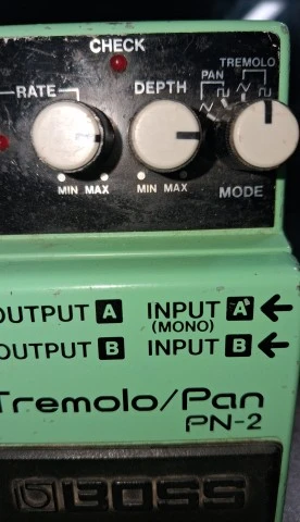Boss PN-2 Tremolo/Pan