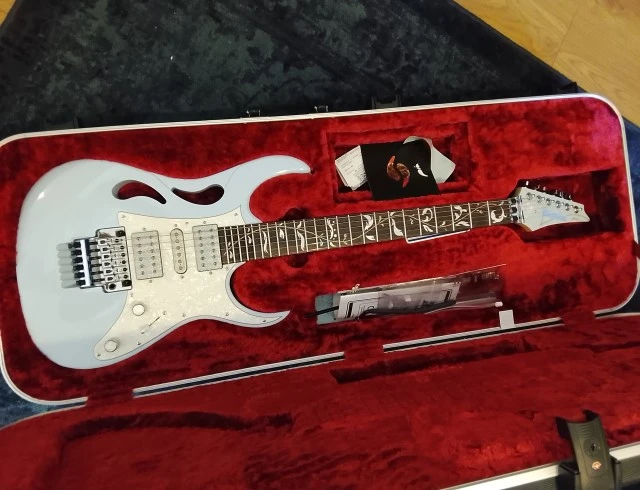 Ibanez JEM/PIA (Steve Vai Signature)