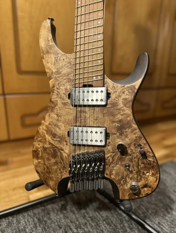 Ibanez QX527
