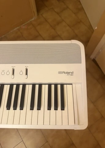 Roland FP-90