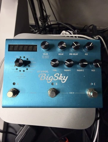 Strymon BigSky