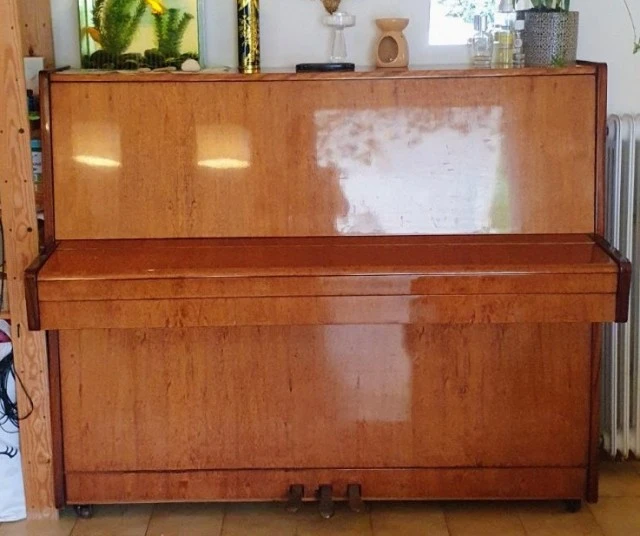 Belarus Upright Piano