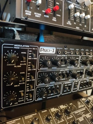 Behringer Pro-1 + CAT combo
