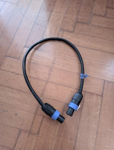 Speakon cabinet cable