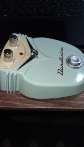 Danelectro Cool Cat Chorus