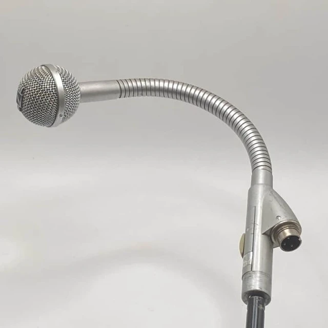 Sennheiser md408