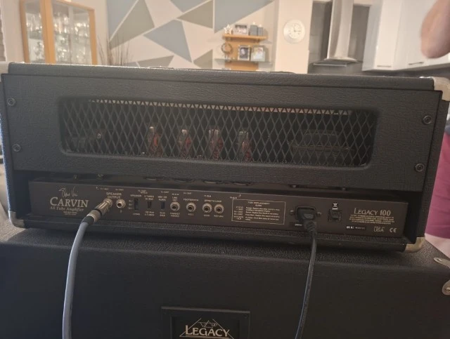 Carvin Legacy VL100 Steve Vai Signature Head + 4x12 Cab (Vintage 30)