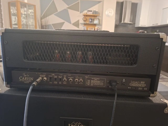 Carvin Legacy VL100 Steve Vai Signature Head + 4x12 Cab (Vintage 30)