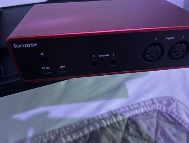 Focusrite Scarlett 2i2 4th Gen