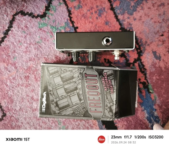 Digitech Freqout