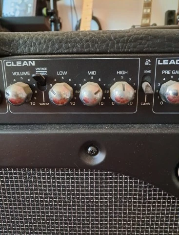 Peavey Bandit 112