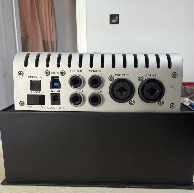 Universal Audio Apollo Twin USB