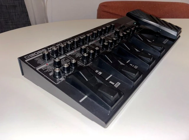 Boss ME-80