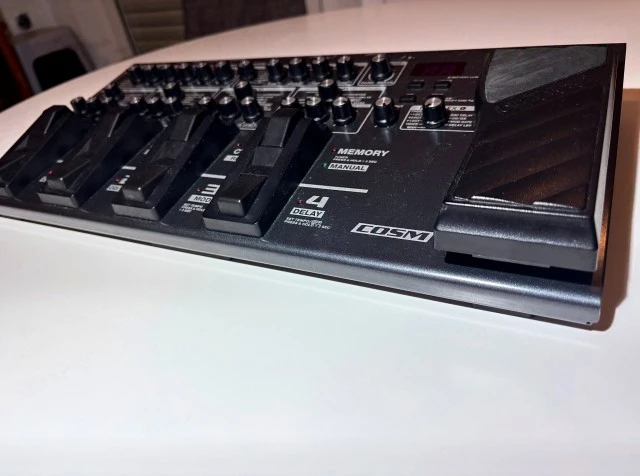 Boss ME-80