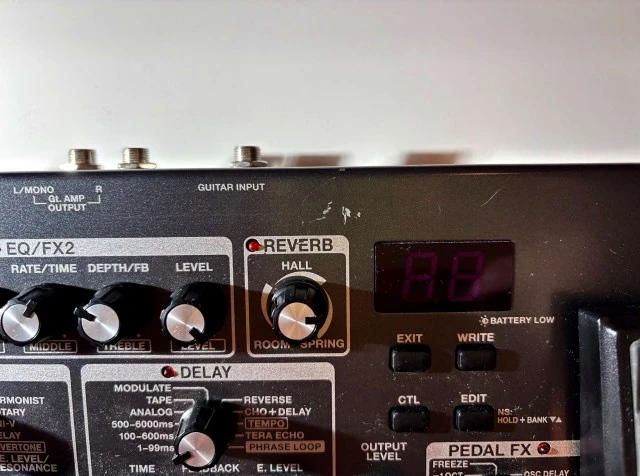 Boss ME-80