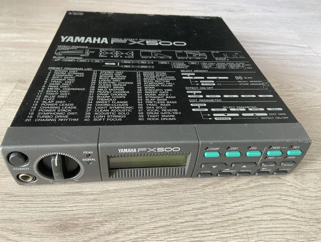 Yamaha Fx500