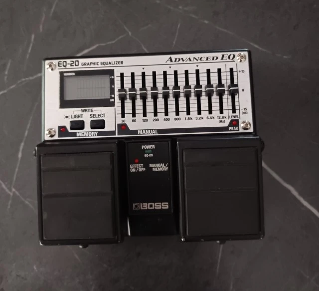 Boss EQ-20