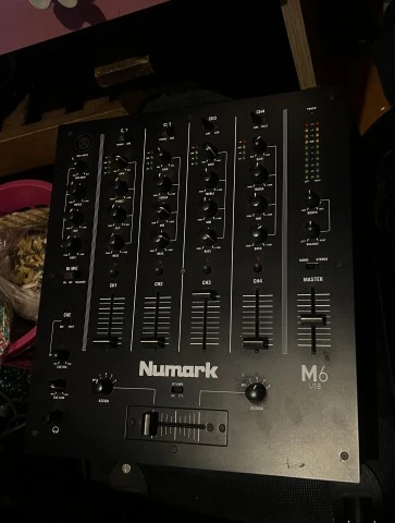 Numark M6 USB