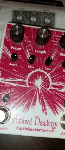 Earthquaker Devices Astral Destiny Reverb
