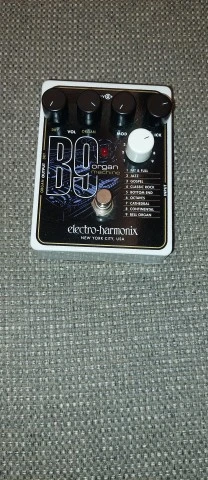 Electro-Harmonix B9 Organ Machine