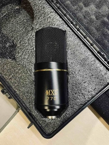 MXL 770