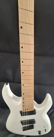 Harley Benton TE-20HH και Harley Benton R-457MN