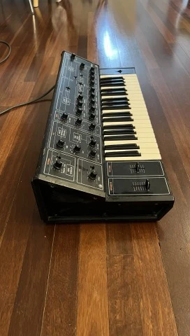 Yamaha CS-10