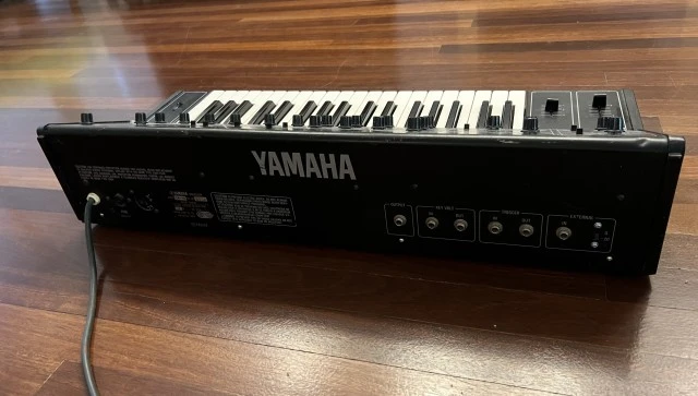 Yamaha CS-10