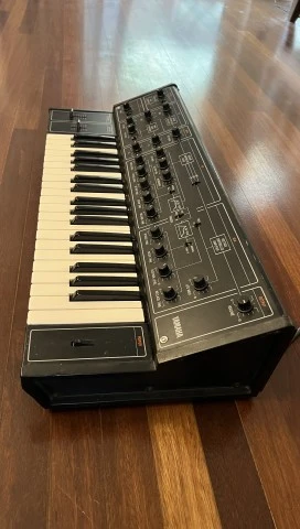 Yamaha CS-10