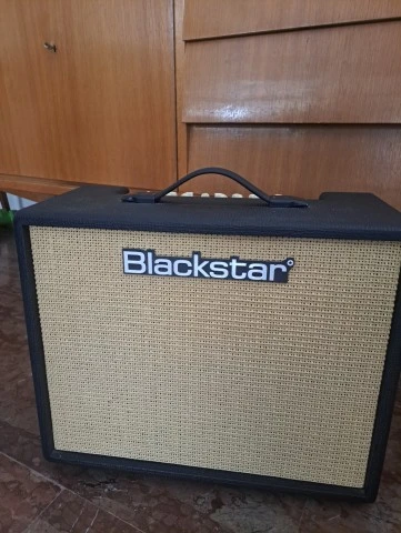 Blackstar Debut 50R