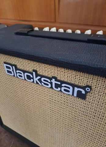 Blackstar Debut 50R