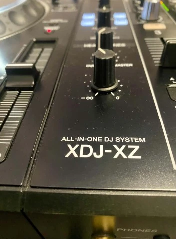Pioneer DJ XDJ-XZ
