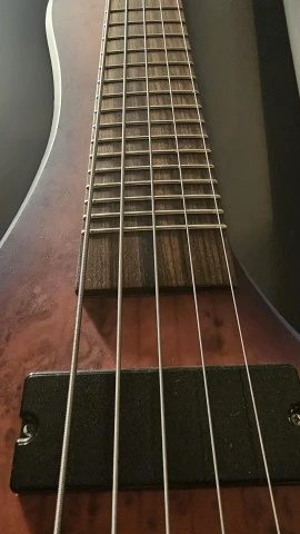 Mihando Fingy Bass 5string 16"
