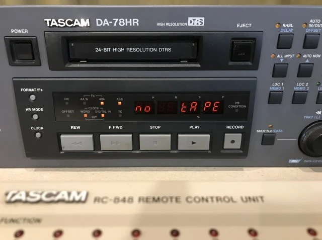 Tascam DA-78HR & RC-848