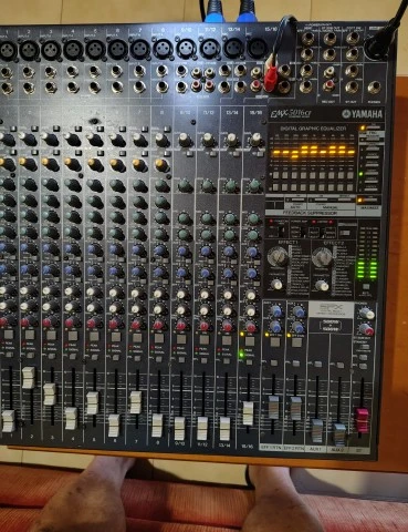 Yamaha EMX 5016 CF