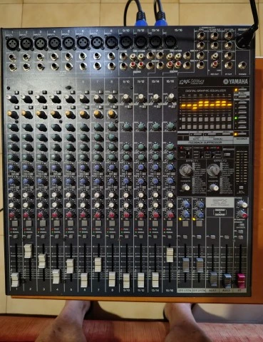 Yamaha EMX 5016 CF