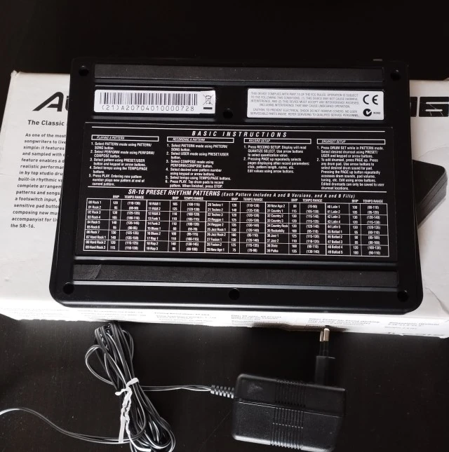 Alesis SR-16