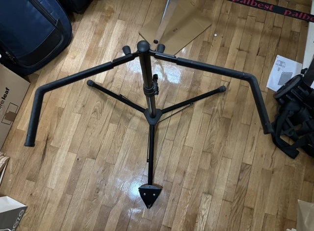 Βάση Κοντραμπάσου K&M - Double bass Stand