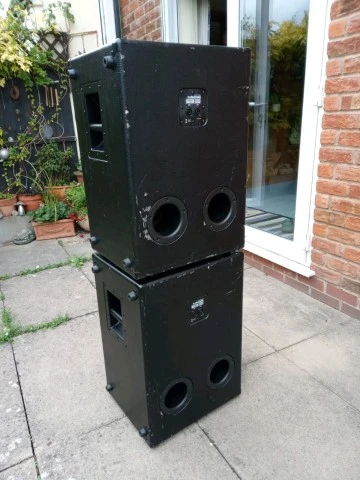 TC Electronic BH500 bass amp + 2 x TC Electronic BC210 cabinets