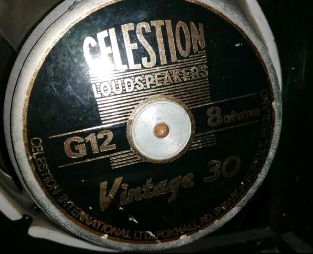 Vox 2x12 Mesa MC90 Black Shadow & Celestion Vintage 30
