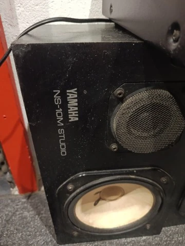 Yamaha NS 10 and Yamaha A 100