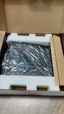 RCF F-12XR 12-Channel Mixer with Multi-FX and Stereo USB Interface