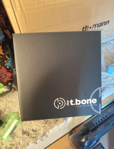 the t.bone HD 815