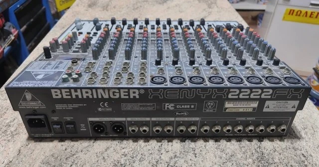 Πωλείται μίκτης Behringer Xenyx X2222FX (16 κανάλια / Multi-FX)